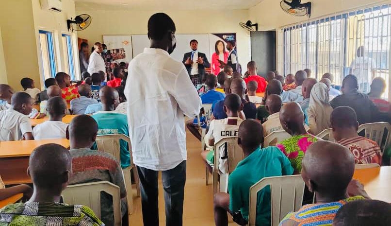 IIWF  VALENTINE’S LOVE FEAST ATOREGUN CORRECTIONAL CENTREFOR BOYS NIGERIA